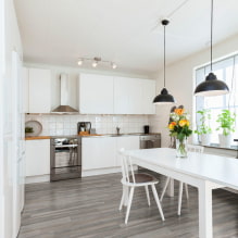 Quartz vinyl floor tiles: types, design, comparison with other materials, installation-7