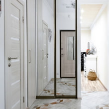 Wardrobe in the hallway and corridor: types, internal content, location, color, design-1