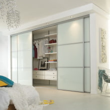 What is the internal filling of a wardrobe in a bedroom? -0