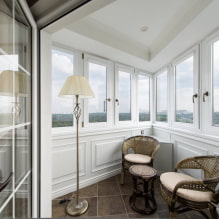 How to decorate the walls on the balcony? Design ideas and photos. -5