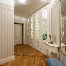 How to decorate the interior of a narrow hallway? -5