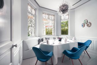 Volumetric living room interior with bay window