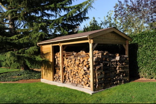 How to build a woodshed for a summer residence - step by step instructions and ideas for inspiration