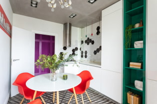 What is the most practical color for the kitchen?