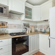 How to decorate a kitchen with a gas stove? -1