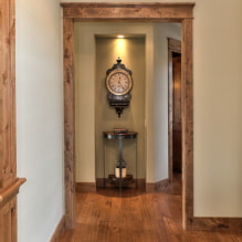 How to use the clock in the interior? -4