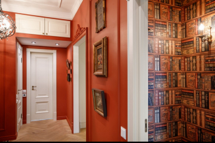 How to decorate a hallway with a mezzanine?