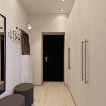 Laminate in the hallway-3