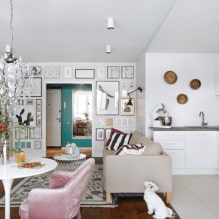 How to decorate walls with posters? -3