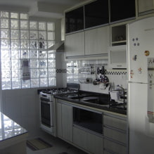 How to use glass blocks in a modern interior? -4