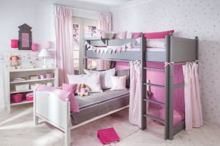 Children's room in pink