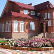 Brick facades of houses: photos, advantages and disadvantages-2