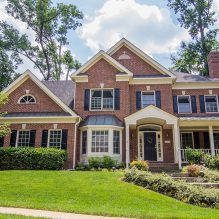 Brick facades of houses: photos, advantages and disadvantages-12