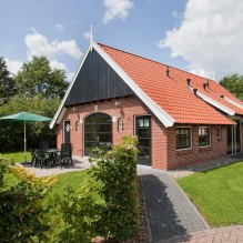 Brick facades of houses: photos, advantages and disadvantages-10