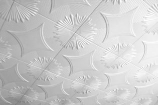 Foam ceiling tiles: pros and cons, stages of gluing